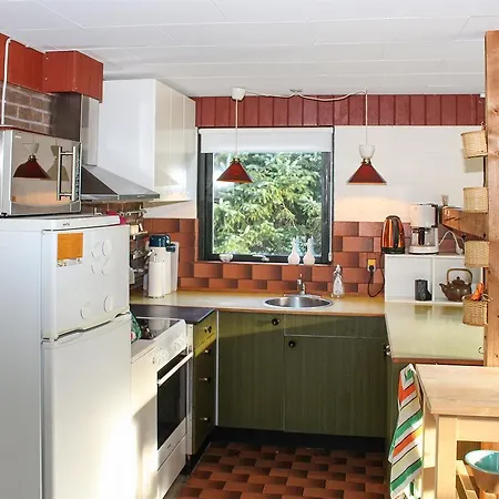 Three-bedroom Holiday In Semesterbostad